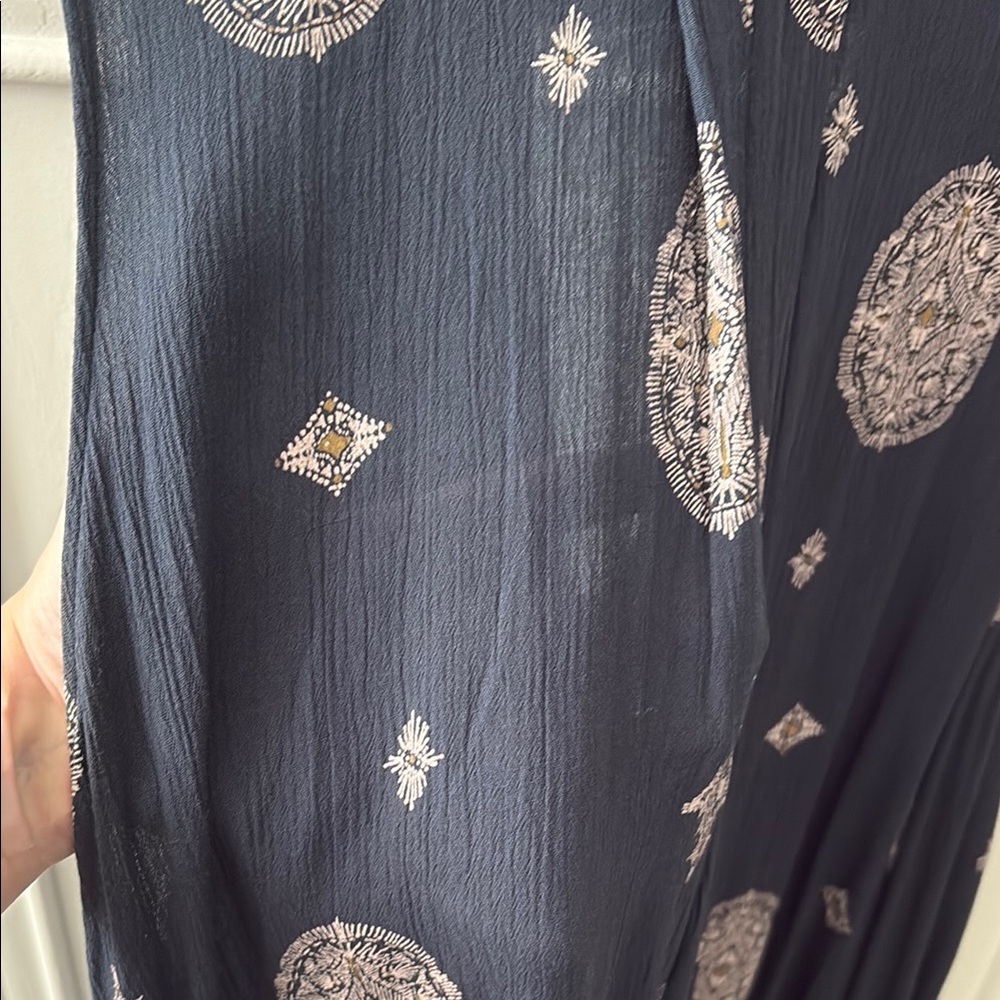 Free People Steel Blue Cut Out Tunic Top - Size M - Picture 11 of 12